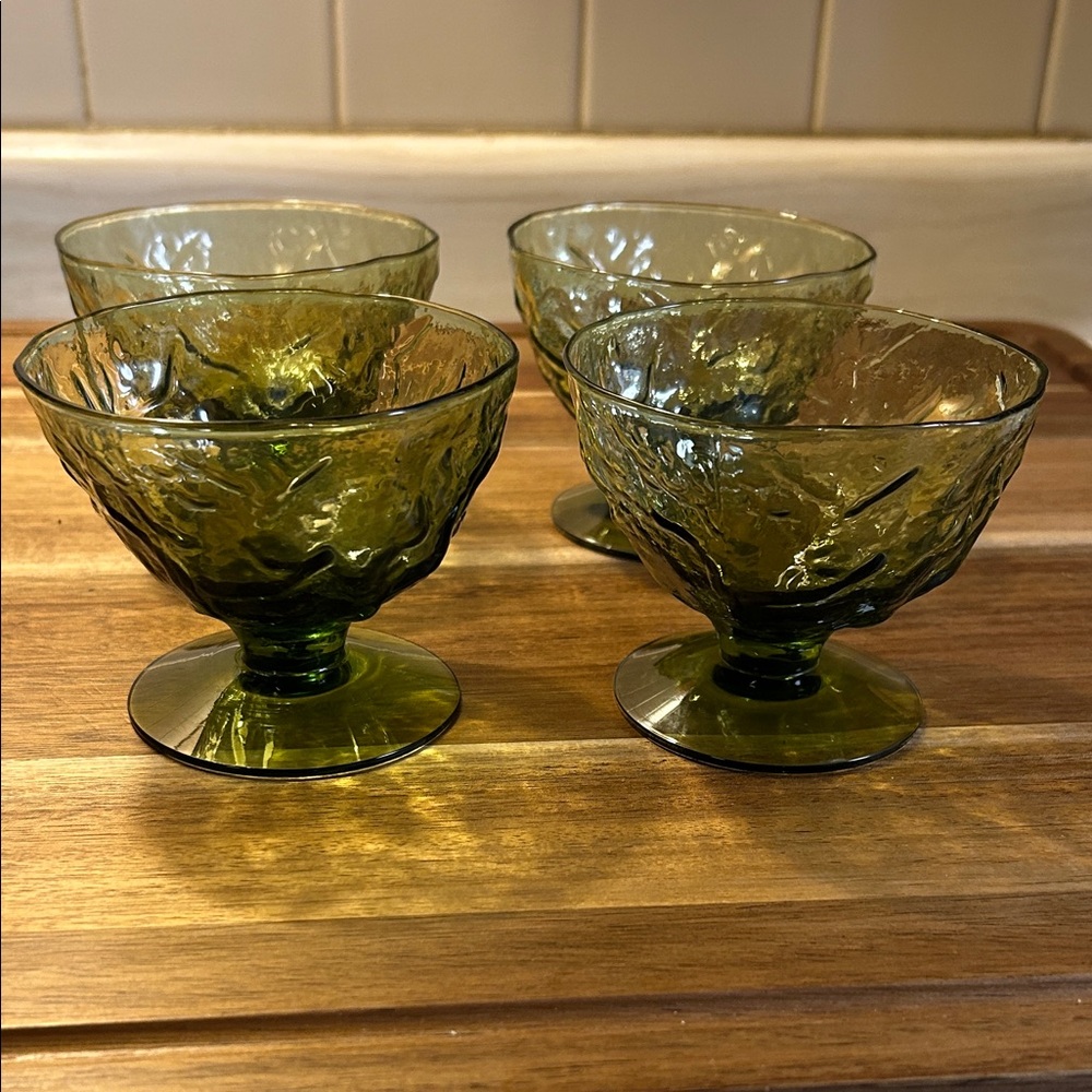 Vintage Seneca Glass Avacado Green Driftwood Pattern Dessert Bowls - Set of 4